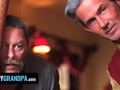 Gola profonda, Facesitting, Sesso di gruppo, Baciando, Leccata, Festa, Figa, Video di donne in gonna