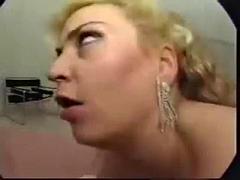 ぽっちゃり, デカパイ, フェラチオ, イく瞬間, 顔射, 三人, オッパイの