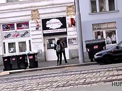 Amatör, Par, Hanrej, Tjeckisk, Pengar, Offentlig, Tonåring, Fru