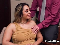 Leie, Geile alte tussi, Hardcore, Milf, Büro, Spion, Lehrer, Spanner