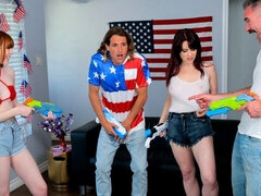 Amatorka, Duży kutas, Obciąganie, Styl na pieska, Grupa, Rudowłosa, Chudy, Cycki