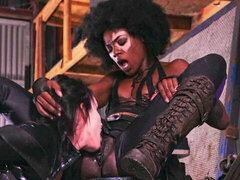 Gros cul, Doigter, Embrassement, Lesbienne, Lingerie, Masturbation, Chatte, Dénudage