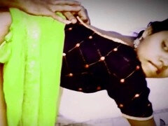 Aapki Mahi’s wild hand and face fetish fun