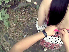 Avsugning, Brunett, Universitet, Creampie, Rysk