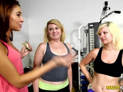 Cumizás, Gesztenyebarna, Edzőterem, Latin lány, Lóvé