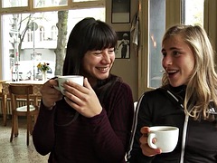 Любители, Блондинки, Брюнетки, Пальцем, Немки, Лесбиянка, Бритые, Сиськи