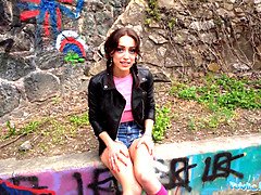 Martin Gun bangs slutty Jade Amor in public like a pro