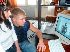 Brunetka, Cuckold, Na pejska, Fetiš, Přírodní prsa, Ruské, Vyhublá, Teenka