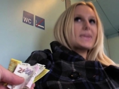 Blonde, Sucer une bite, En levrette, Hd, Pov, Public