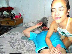 tiny teen Gets humped in the Splits