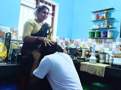 Любители, Ванна, Парочка, Женщины, Индианки, На кухне, Соло, Вибратор