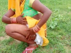 Hardcore Indian outdoor sex with Radhika bhabhi in Hindi audio