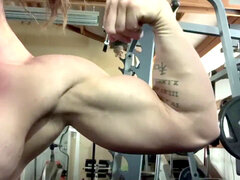 Fbb posing, fbb, female bodybuilder