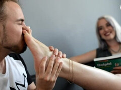 Blondi, Jalat, Fetissi, Jalkafetissi, Hd, Selkäsauna, Hieronta, Todellisuus