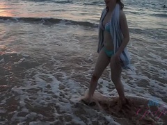 Amateur, Playa, Rubia, Mamada, Masturbacion con pies, Peludo, Pajear, Coño