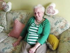 OmaGeiL Pix of Grannies Sucking Phalluses Slideshow