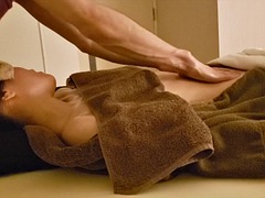 Japanese Aroma breast Massage 7