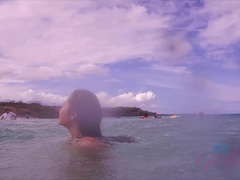 Amateur, Asiatique, Bikini, Doigter, Pov, Public, Nénés, Mouillée