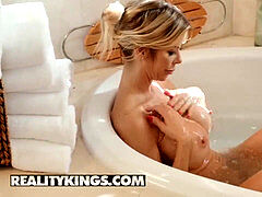 Reality Kings - scorching mom bakes in her stepdaughter and her bf