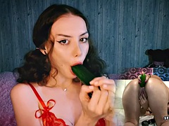 Watch Cucumber Deep Throat To Juicy Climax