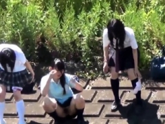 Japanese 18-19 year old skanks pee