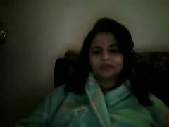 Wild Paki Aunty from Oslo on webcam with paramour
