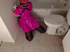 Sissy Maid Tied in the Bathroom