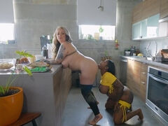 Thick bitches Gogo Fukme and Kendra Kox fucking in the kitchen