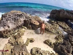 OMG! WATCH IT! Tourist Made a Video Of A Girl Masturbating Near the Sea!