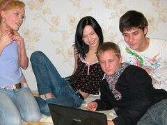 Russian teens Katy and Foxy appreciate foursome action