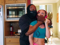 White chick gets banged by a black dude in robber mask