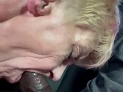 Toothless granny from the street gives a blowjob in the car