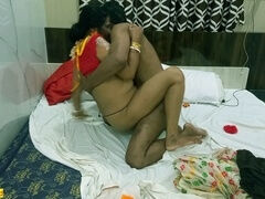 Gorgeous Indian Bhabhi enjoys a wild and uncut xxx session with dirty Hindi audio
