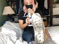 Haidi Feet ASMR