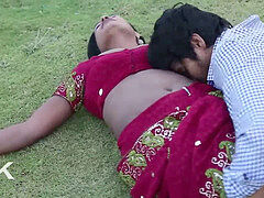 Indian Housewife Illegal Romance With Neighbor boy