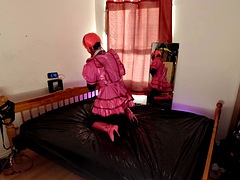 Sissy maids self bondage with violin and ballet boots