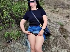 Beccata, Mamma che vorrei scoparmi, All'aperto, Mutandine, Pubblico, Dildo indossabile, Webcam