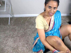 South Indian mummy Lets sonnie wank Off Then Fuck Her (Tamil)
