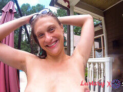 Cougar, preggo, unshaved