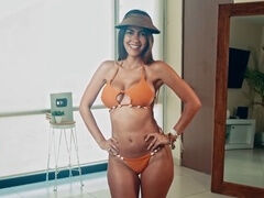 Amatoriale, Culo grosso, Bikini, Brunetta, Compilation, Latina