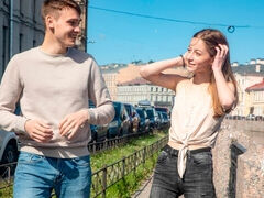 Blonde, En levrette, Doigter, Embrassement, Léchez, Russe, Rasée, Adolescente