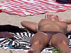 Plage, Gros cul, Voyeur