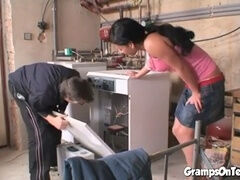 Horny nubile girl ravages mature gray-haired repairman in wild encounter