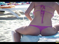 Pláž, Bikini, Viditelná píča, Voyeur