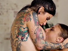 ADDICTED TO GIRLS - Lesbian masseuse licking tattooed lesbian during massage