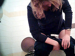 Amateur, Gros cul, Public, Toilettes, Voyeur