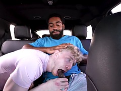 BlacksOnBoys - Handsome Jock CAUGHT Sucking A Black Juicy Dick In Driving Service