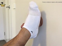 Can I do surgery on your legs? - Realistic 6 dicks - No lube socks and rough male footjob - Manlyfoot