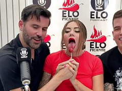 Interview with Elo Podcast ends in a blowjobs and tons of cum - Sara Blonde - Elo Picante
