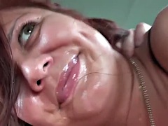 Leie, Grosse titten, Spassig, Hardcore, Masturbation, Reif, Milf, Öffentlich